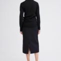 UnoSkirtBlack_BlockSweaterBlack_0010.jpg